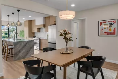 5309 Maymont, Los Angeles, CA 90043 - Photo 11
