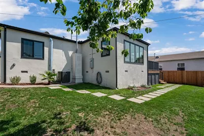 5309 Maymont, Los Angeles, CA 90043 - Photo 31