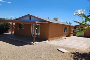 2020 Yosemite, Barstow, CA 92311 - Photo 3