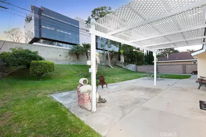 20431 Seven Seas Lane, Huntington Beach, CA 92646 - Photo 21