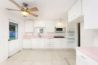 20431 Seven Seas Lane, Huntington Beach, CA 92646 - Photo 7