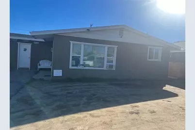1028 E Avenue P5, Palmdale, CA 93550 - Photo 1