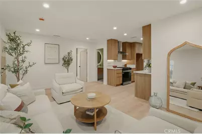 1111 W 98th Street, Los Angeles, CA 90044 - Photo 9
