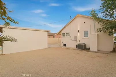 1111 W 98th Street, Los Angeles, CA 90044 - Photo 25