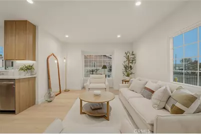 1111 W 98th Street, Los Angeles, CA 90044 - Photo 5