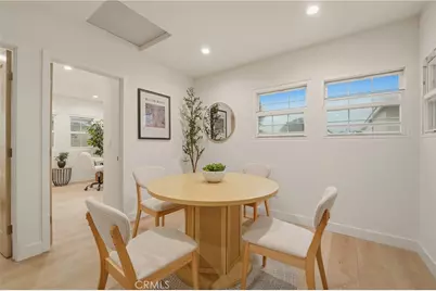 1111 W 98th Street, Los Angeles, CA 90044 - Photo 15