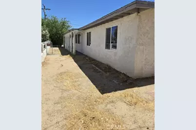 34224 Woods, Barstow, CA 92311 - Photo 11