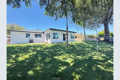 5137 Peacock Lane, Riverside, CA 92505 - Photo 39