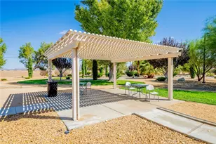 22241 Nisqually, Apple Valley, CA 92308 - Photo 45