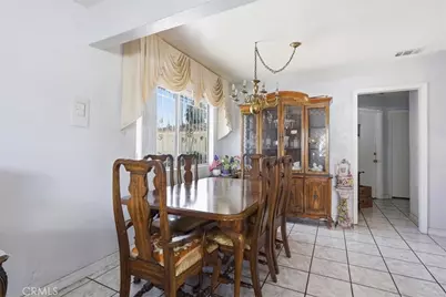 14127 Colorado Ave, Paramount, CA 90723 - Photo 11