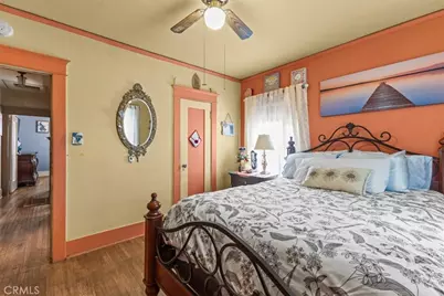 1119 W 84th Place, Los Angeles, CA 90044 - Photo 21