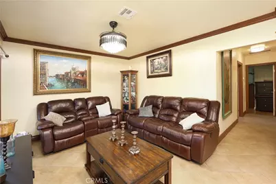 1307 S Cliveden, Compton, CA 90220 - Photo 5