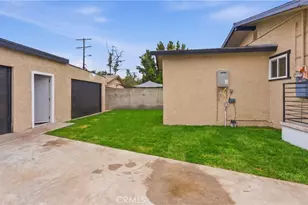 1724 W 43rd St, Los Angeles, CA 90062 - Photo 47
