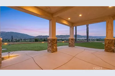 30425 La Presa Loop, Temecula, CA 92592 - Photo 11