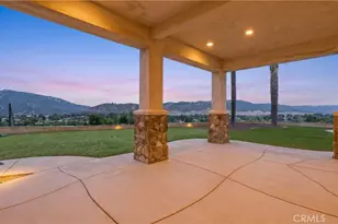 30425 La Presa Loop, Temecula, CA 92592 - Photo 11