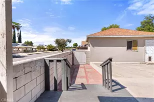 2806 Lawrence Ave, San Bernardino, CA 92404 - Photo 27