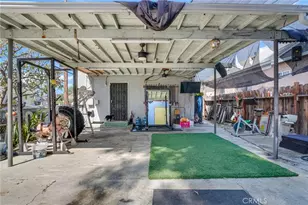 1701 E 3rd St, Los Angeles, CA 90033 - Photo 41