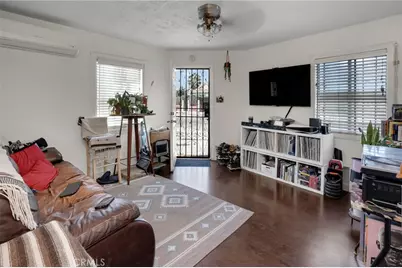 1701 E 3rd Street, Los Angeles, CA 90033 - Photo 3