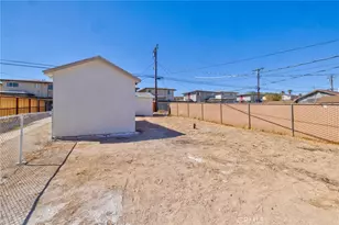 124 W Fredricks, Barstow, CA 92311 - Photo 49