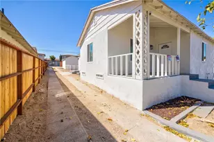 124 W Fredricks, Barstow, CA 92311 - Photo 3