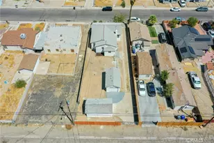 124 W Fredricks, Barstow, CA 92311 - Photo 63