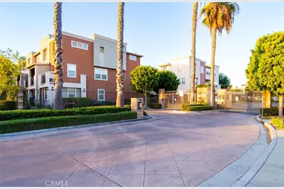 500 N Willowbrook Avenue #F1, Compton, CA 90220 - Photo 31