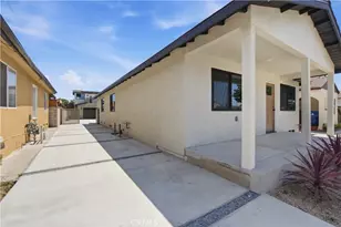 1558 W 214th St, Torrance, CA 90501 - Photo 47