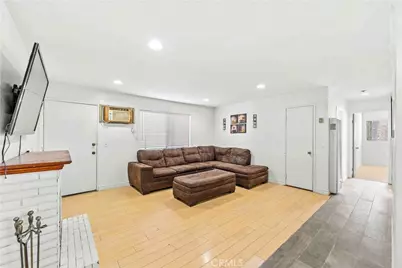 15351 Orange Ave #8, Paramount, CA 90723 - Photo 3