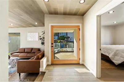 1734 Redesdale Avenue, Los Angeles, CA 90026 - Photo 9