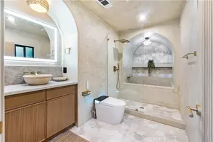 1734 Redesdale Ave, Los Angeles, CA 90026 - Photo 5