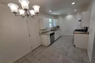 1510 E Ave R, Palmdale, CA 93550 - Photo 13