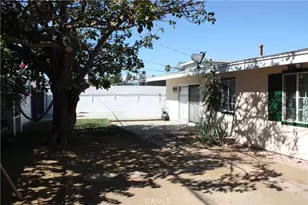 7827 Bakman, Los Angeles, CA 91352 - Photo 21
