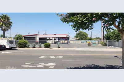 424 N East, Anaheim, CA 92805 - Photo 1