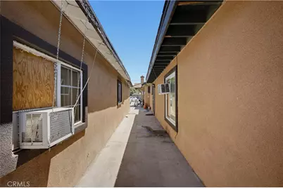 24226 Monterey Avenue, San Bernardino, CA 92410 - Photo 5