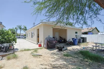 1012 Feliz, Bakersfield, CA 93307 - Photo 19