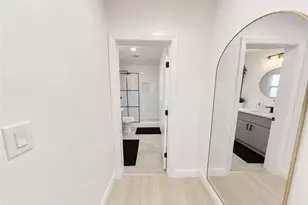 1558 W 105th, Los Angeles, CA 90047 - Photo 9