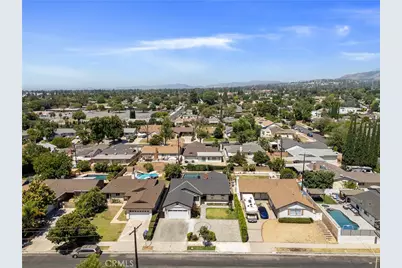 11001 Gothic Avenue, Granada Hills, CA 91344 - Photo 23