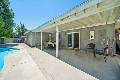 1332 N 13th Avenue, Upland, CA 91786 - Photo 43