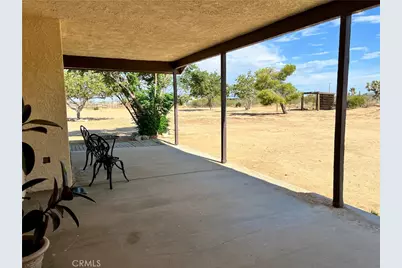 13377 Paramount Road, Phelan, CA 92371 - Photo 33