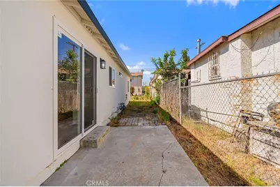 329 E 109th, Los Angeles, CA 90061 - Photo 17