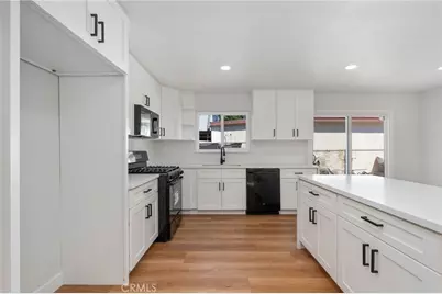 329 E 109th, Los Angeles, CA 90061 - Photo 3