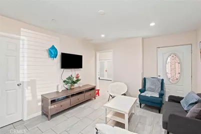 16346 Teton, Victorville, CA 92395 - Photo 39