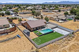 16346 Teton, Victorville, CA 92395 - Photo 63