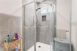 16346 Teton, Victorville, CA 92395 - Photo 31