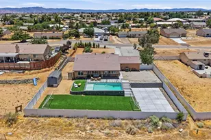 16346 Teton, Victorville, CA 92395 - Photo 55