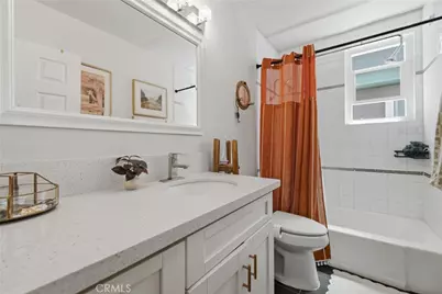 1327 E Appleton Street, Long Beach, CA 90802 - Photo 23