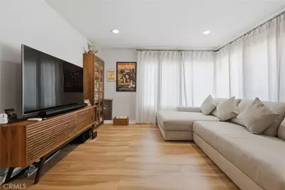 1327 E Appleton Street, Long Beach, CA 90802 - Photo 7