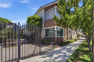 1327 E Appleton St, Long Beach, CA 90802 - Photo 1
