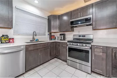 325 Cedar, Long Beach, CA 90802 - Photo 11