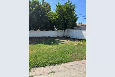 709 S Chester Avenue, Compton, CA 90221 - Photo 25